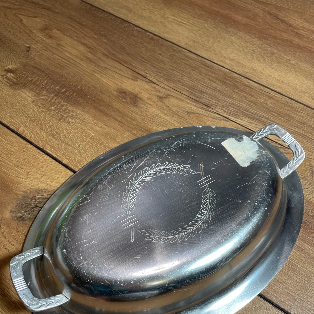 Vintage Kensington Wheat 2 piece Aluminum Covered Serving Dish w/Handles